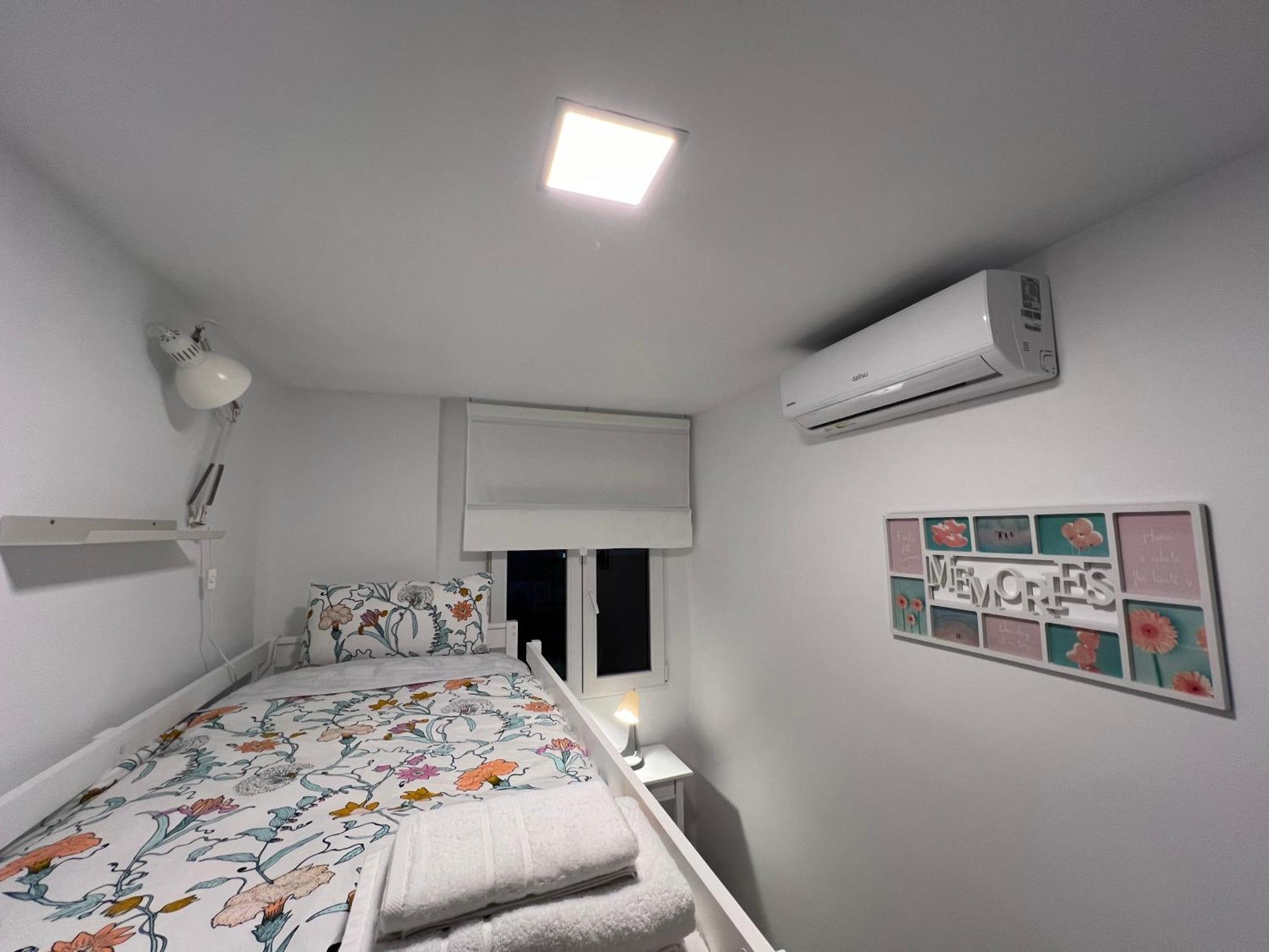 Apartament Nuestro Rincon Del Centro Historico Especial Grupos Terraza Parking Gratis 02 Malaga Zewnętrze zdjęcie